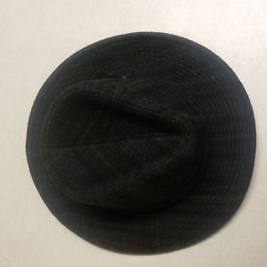 Vintage wool and cashmere hat